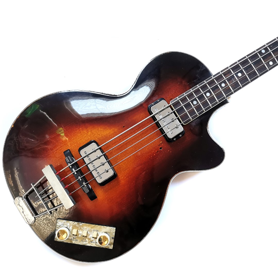 1965 Hofner 500/2 Club Bass